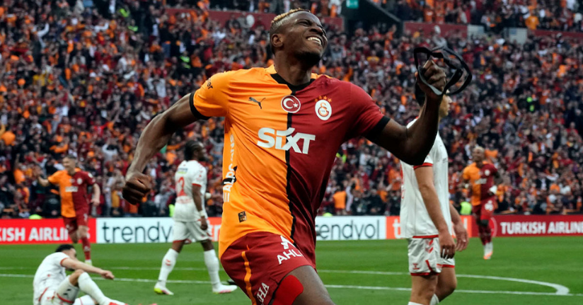 Victor Osimhen’den kariyer gol rekoru
