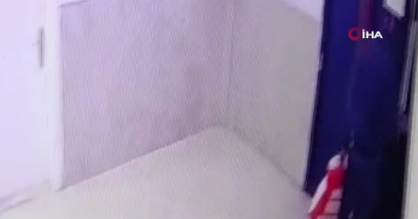 Kardeşlerin katilinin cinayeti işlediği binadan ayrıldığı anların görüntüsü ortaya çıktı