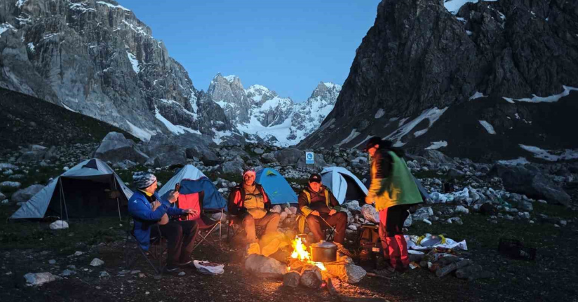 Cennet ve Cehennem Vadisi’nde kamp dönemi başladı