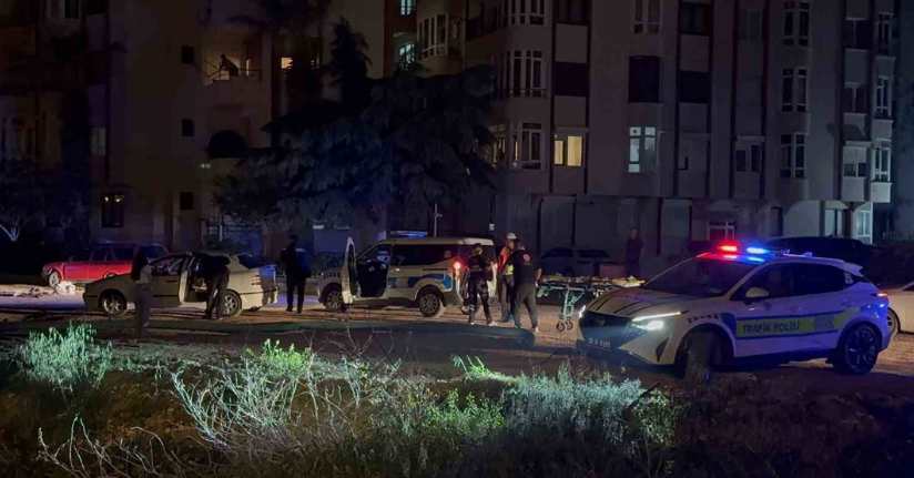 Erdek’te genç kız cinayete kurban gitti