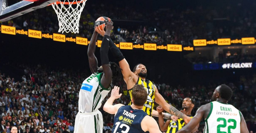 Fenerbahçe 82-Panathinaikos 76 