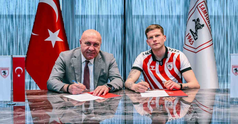 Samsunspor, Logi Tomasson ile 4+1 yıllık sözleşme imzaladı