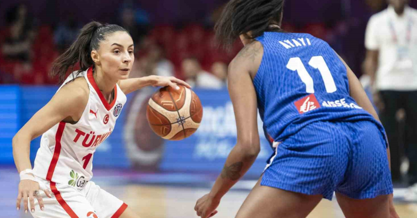 A Milli Kadın Basketbol Takımı, Avrupa Şampiyonası’na mağlubiyetle başladı