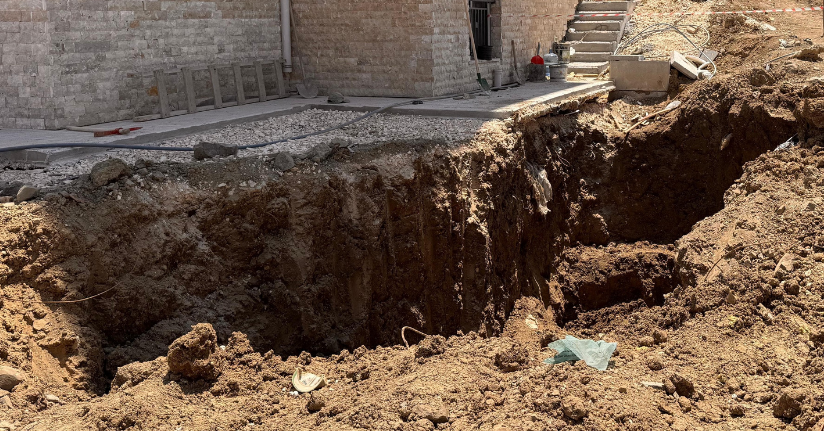 Hatay'da göçük altında kalan 2 işçi öldü
