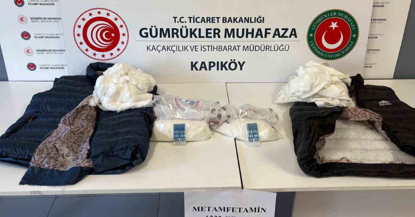 Ticaret Bakanlığı Gümrükler Muhafaza ekiplerinden kaçakçılıkla mücadelede etkin ve kesintisiz denetim