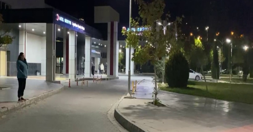 Elazığ'da KKKA şüphesiyle tedavi gören hasta öldü