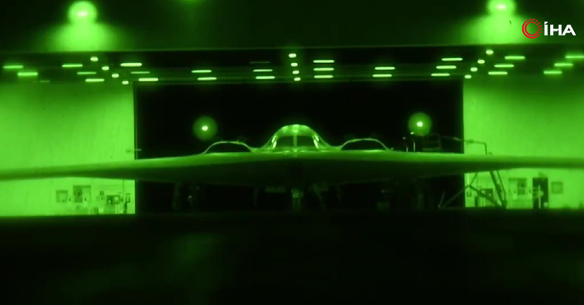ABD, İran saldırısında kullanılan B-2 bombardıman uçaklarına ait görüntülerini paylaştı