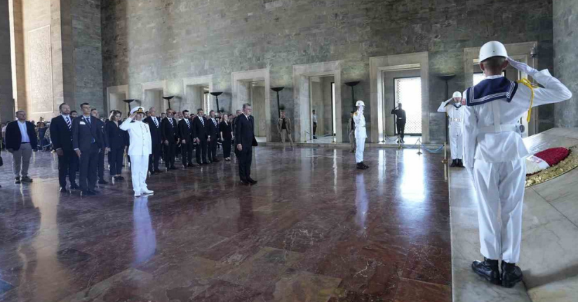 Beşiktaş yönetiminden Anıtkabir’e ziyaret