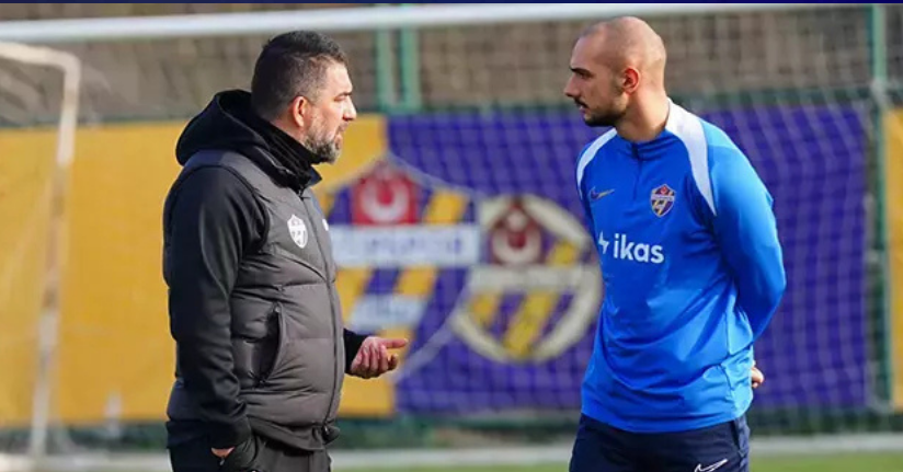 Galatasaray'da Ahmed Kutucu ile Yollar Ayrılıyor: Arda Turan Devrede