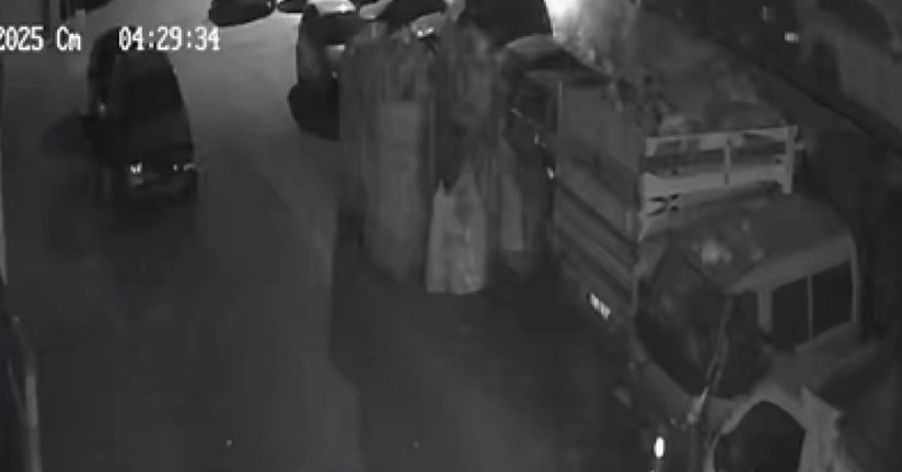 Ataşehir’de park halindeki araçları kundaklayan 2 şahıs yakalandı