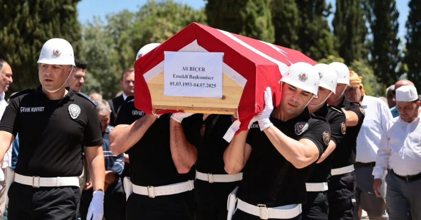 Emekli Emniyet Müdürü Biçer son yolculuğuna resmi törenle uğurlandı