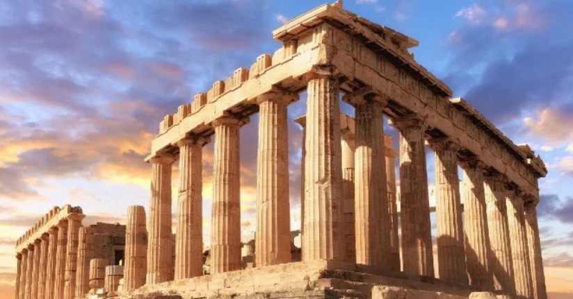 Yunanistan'da öğle saatlerinde açık alanlardaki çalışmalar yasaklandı