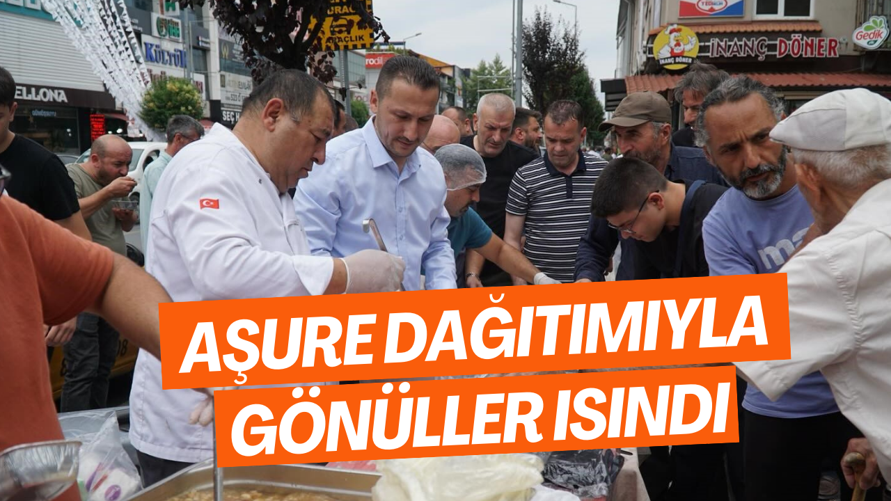 Aşure Dağıtımıyla Gönüller Isındı