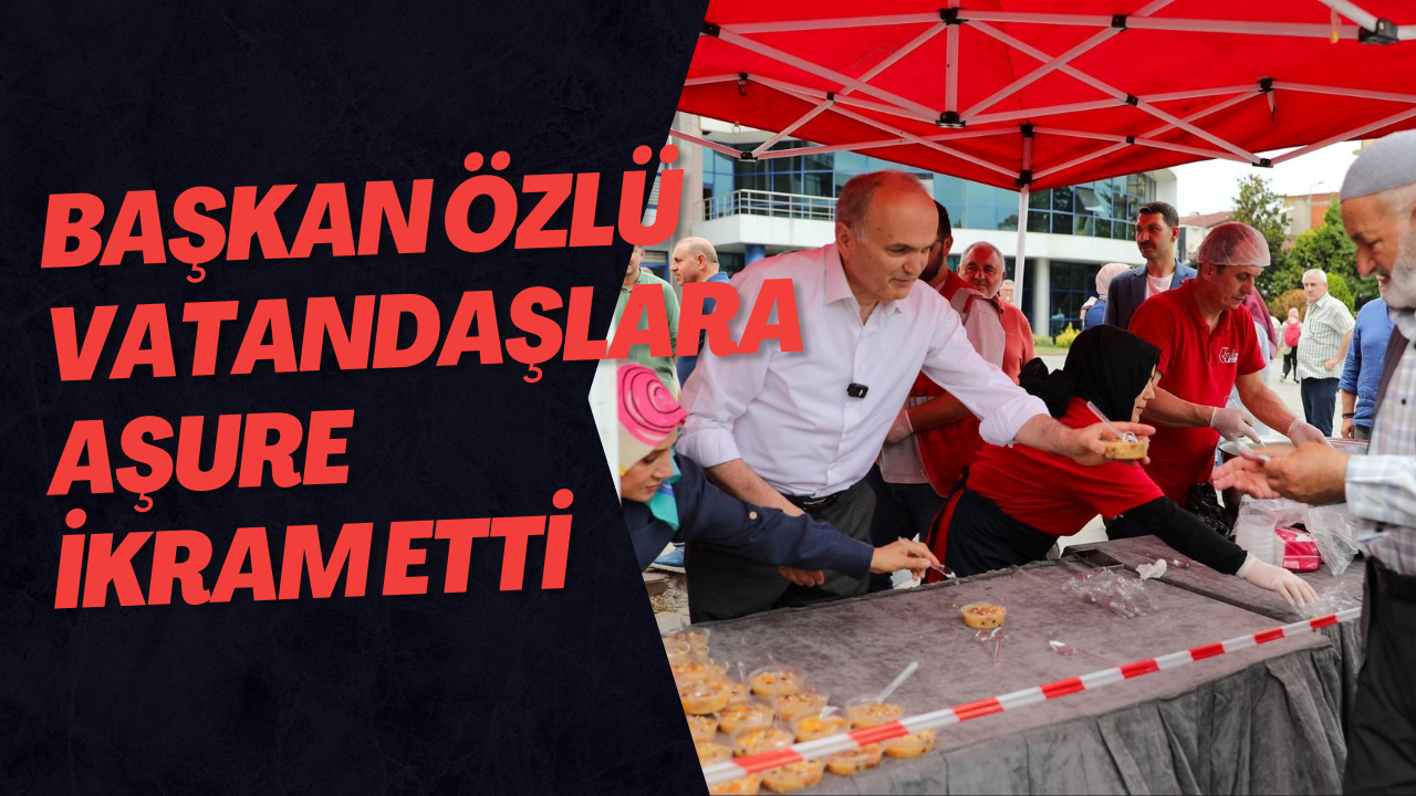 Başkan Özlü Vatandaşlara Aşure İkram Etti