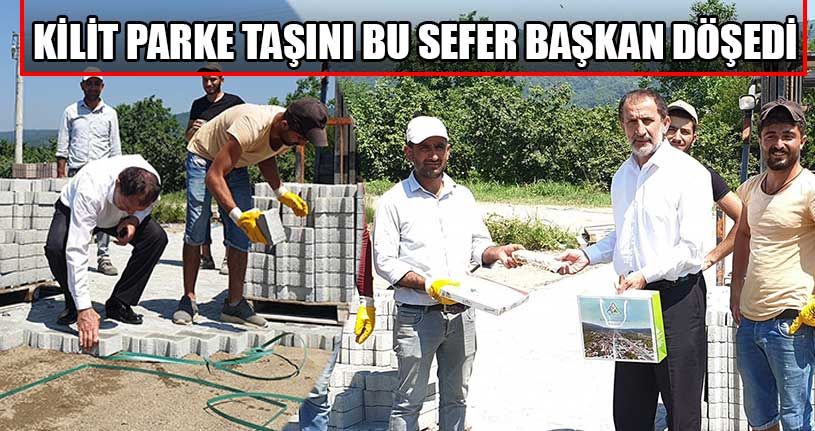 Başkan İşçilerle Beraber Taş Döşedi