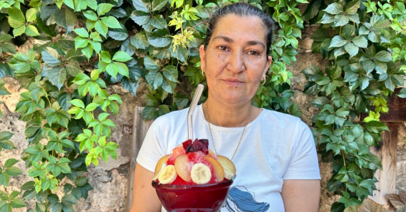 Eşi iş kazası geçirdi, hayatı değişti: Kazandığı parayla 3 evladını okutuyor