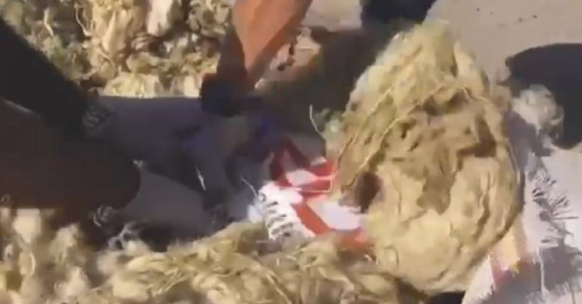 Van’da kamyonetteki yün çuvallarının içinden 122 kilo uyuşturucu çıktı