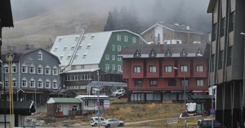 Uludağ'da ruhsatı iptal edilen otellerdeki kaçak katlar yıkılıp, binalar depreme dayanıklı hale getirilecek