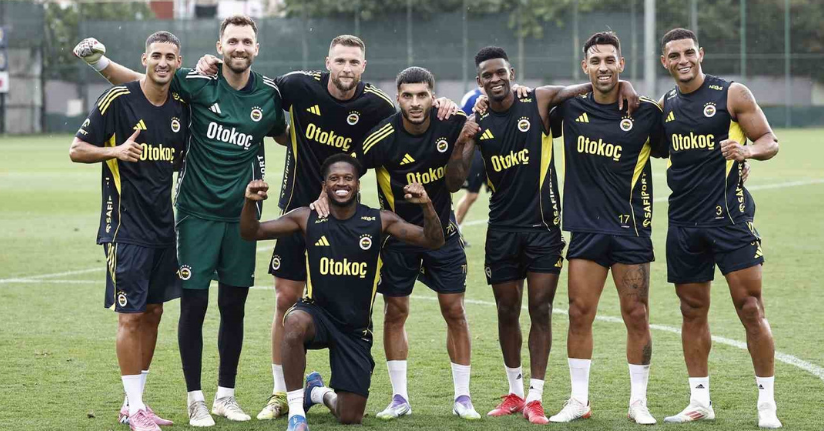 Fenerbahçe, Feyenoord maçı hazırlıklarına devam etti