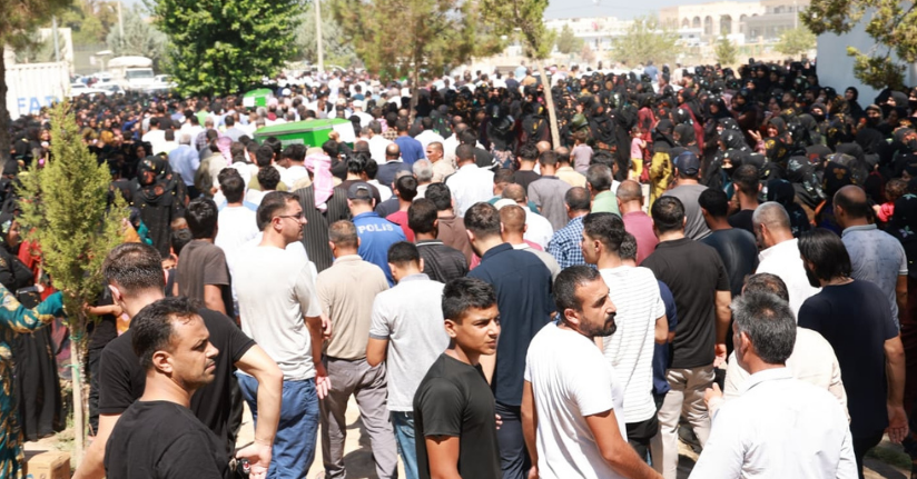 Sivas'taki kazada ölen 4 tarım işçisi, Şanlıurfa'da defnedildi