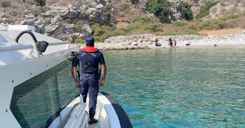 Marmaris'te 20 göçmen yakalandı, 14 göçmen kurtarıldı