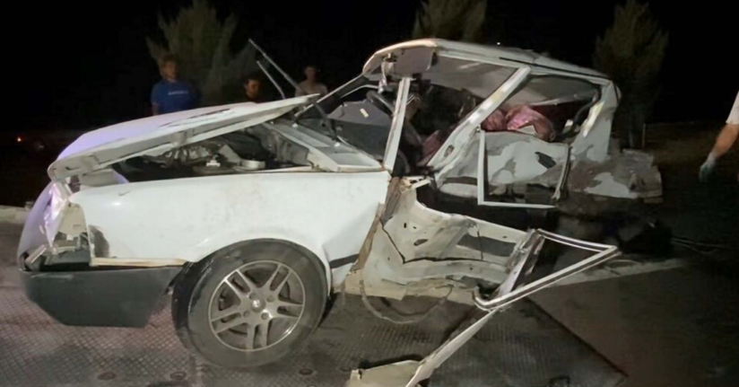 Muğla'da kavşakta otomobiller çarpıştı; 1 ölü, 2 yaralı