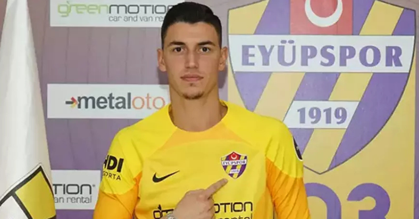 Eyüpspor, Berke Özer'in Lille'e transfer olduğunu açıkladı