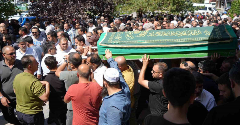 Motosiklet kazasında vefat eden motosiklet camiasının sevilen ismi son yolculuğuna uğurlandı