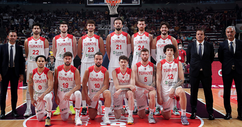 A Milli Takım 4'de 4 Yaptı