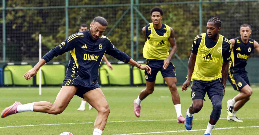 Fenerbahçe, hazırlıklarını sürdürdü