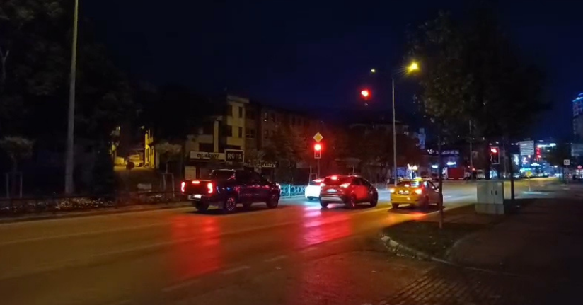 Balıkesir Sındırgı’da 4.9 ve 4.1 büyüklüğünde 2 deprem 