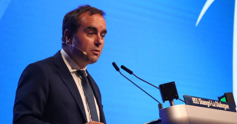 Macron, Savunma Bakanı Lecornu'yu yeni başbakan olarak atadı