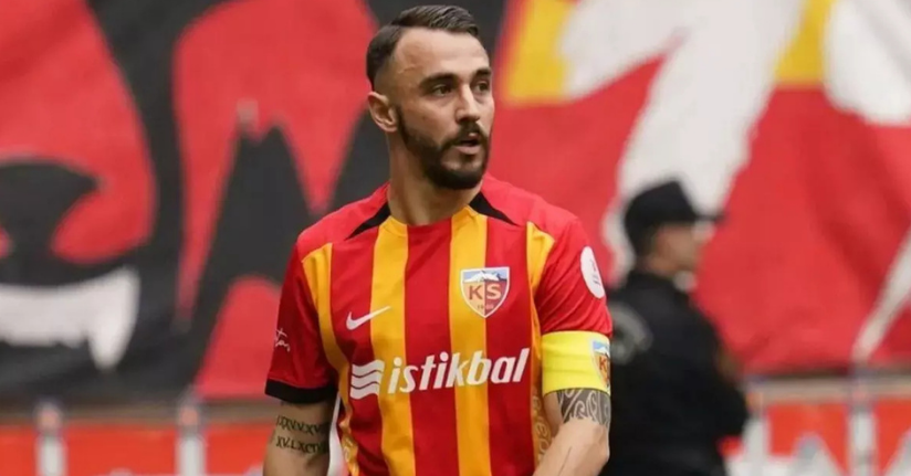 Kayserispor, Gökhan Sazdağı’nın transferi konusunda Beşiktaş ile anlaşmaya varıldığını açıkladı