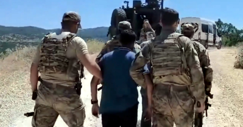 Diyarbakır'da 269 kilo esrar ele geçirildi; 18 şüpheli tutuklandı