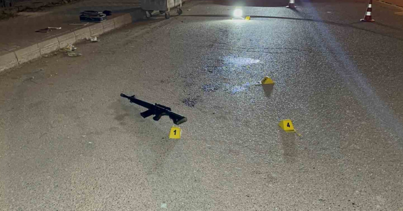 22 yaşındaki genç, sokak ortasında vurulmuş halde bulundu