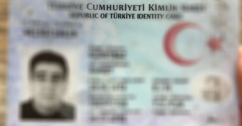 Babaannesi annesi, dedesi babası görünüyordu; DNA testiyle gerçek kimliğine kavuştu