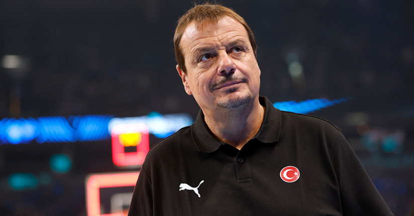 Ergin Ataman, Avrupa Şampiyonası’nın en iyi başantrenörü seçildi