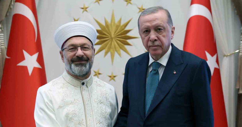 Cumhurbaşkanı Erdoğan eski Diyanet İşleri Başkanı Prof. Dr. Erbaş’ı kabul etti