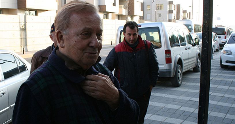 'Huysuz Virjin' olarak tanınan Seyfi Dursunoğlu'nun ölüm sebebi açıklandı