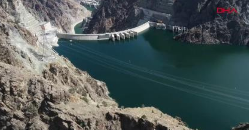 Yusufeli Barajı ve HES'e, 'Büyük Enerji Projeleri' kategorisinde altın madalya