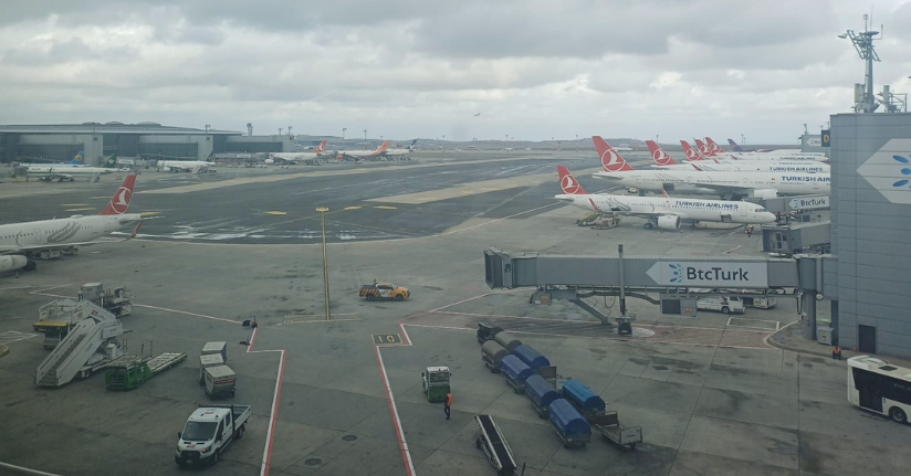 İstanbul Havalimanı'nda uçuşlara rüzgar engeli