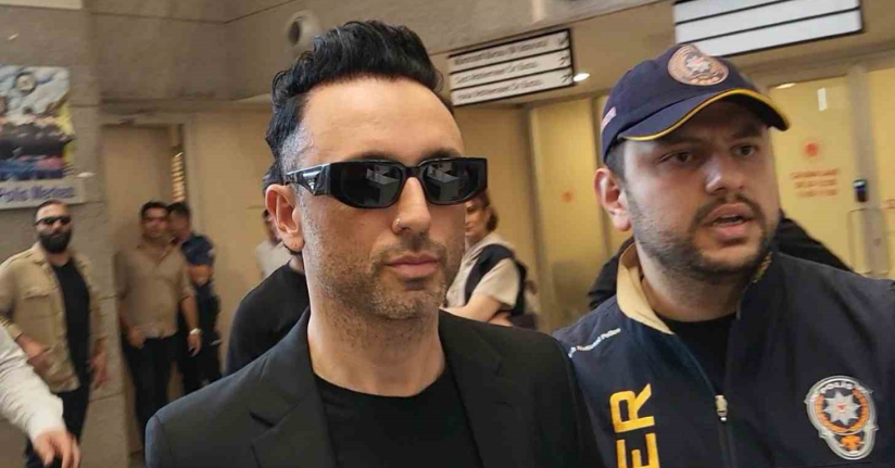Mabel Matiz’e ‘Perperişan’ şarkı sözlerine yönelik soruşturmada 3 yıla kadar hapis talebi