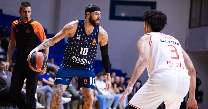 Anadolu Efes - Hapoel Tel Aviv: 81-87