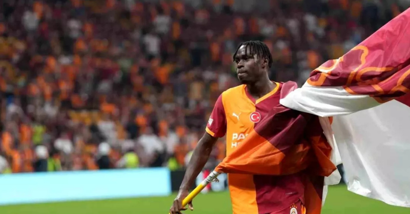 Wilfried Singo’nun arka adalesinde orta düzeyde zorlanma ve kanama tespit edildi