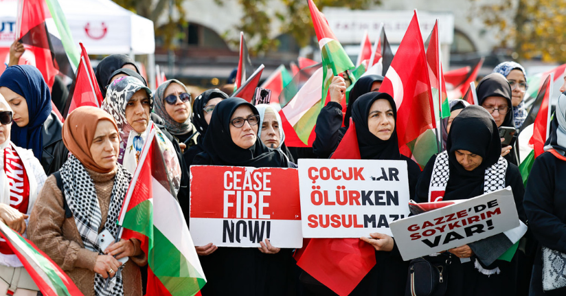 Mavi Marmara Derneği Başkanı Songür: Bu saldırı İsrail'in barbarlığını bir kere daha gösterdi