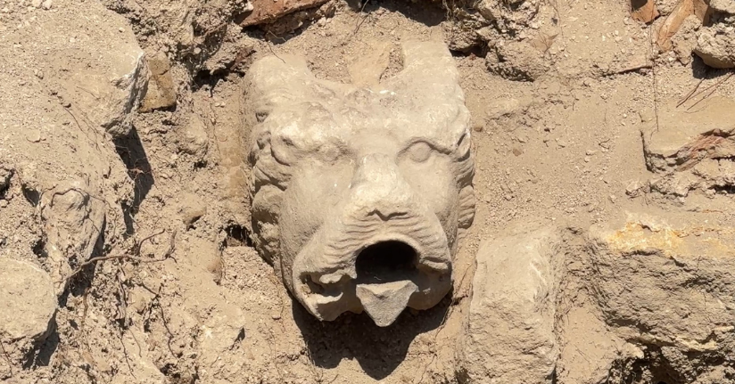 Bathonea Antik Kenti kazılarında atölyeler ortaya çıkarıldı