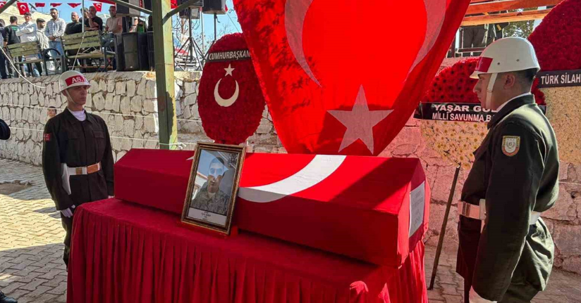 Şehit Piyade Er Eyüp Güner, son yolculuğuna uğurlandı