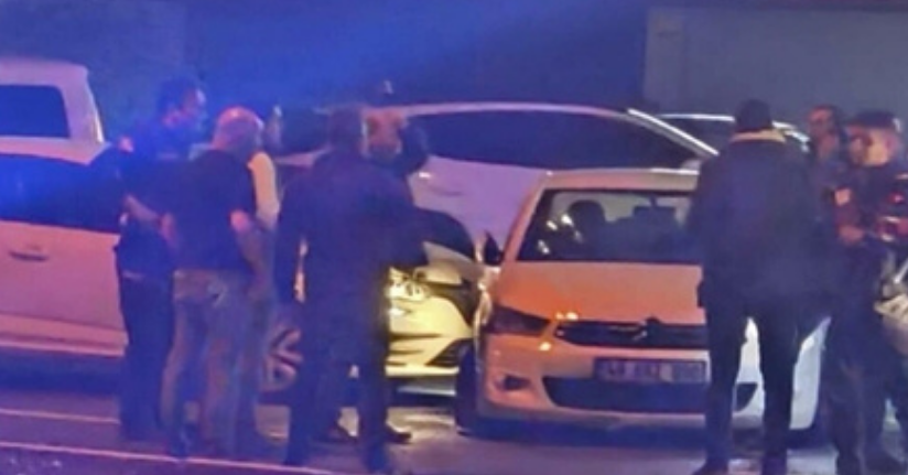 Araç gasbetti, 2 kişiyi öldürüp, 2'si polis 7 kişiyi yaraladı; çatışmada etkisiz hale getirildi
