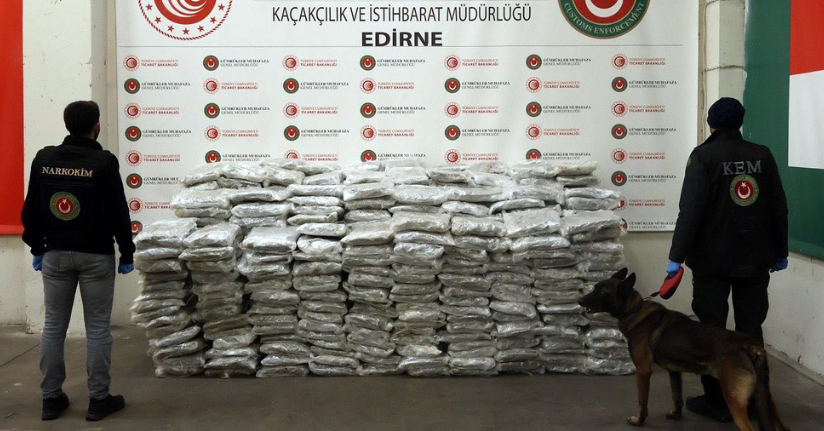 Kapıkule ve İpsala'da 524 kilo uyuşturucu ele geçirildi
