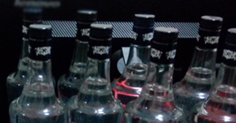 55 yaşındaki adam kaçak içkiden hayatını kaybetti